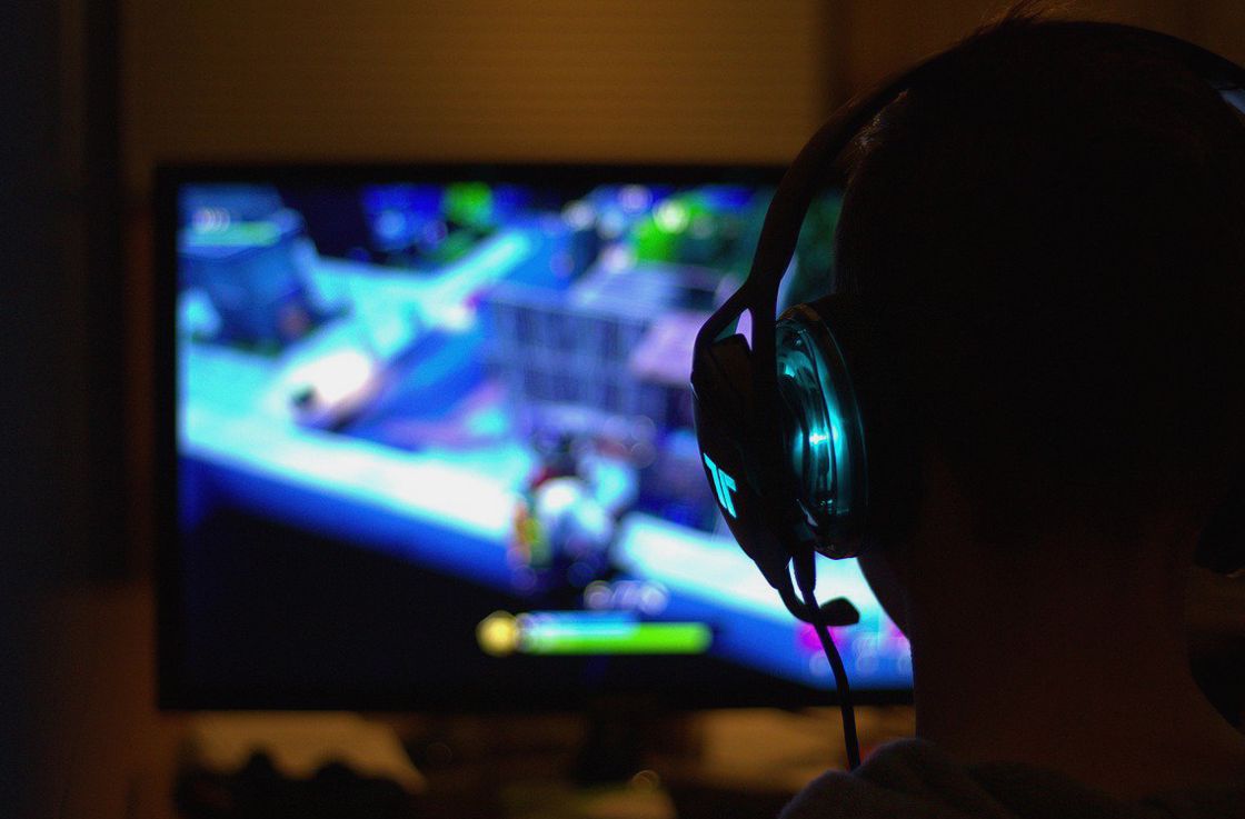 CoinStrike: Master Every Game with Expert Guides and Strategy